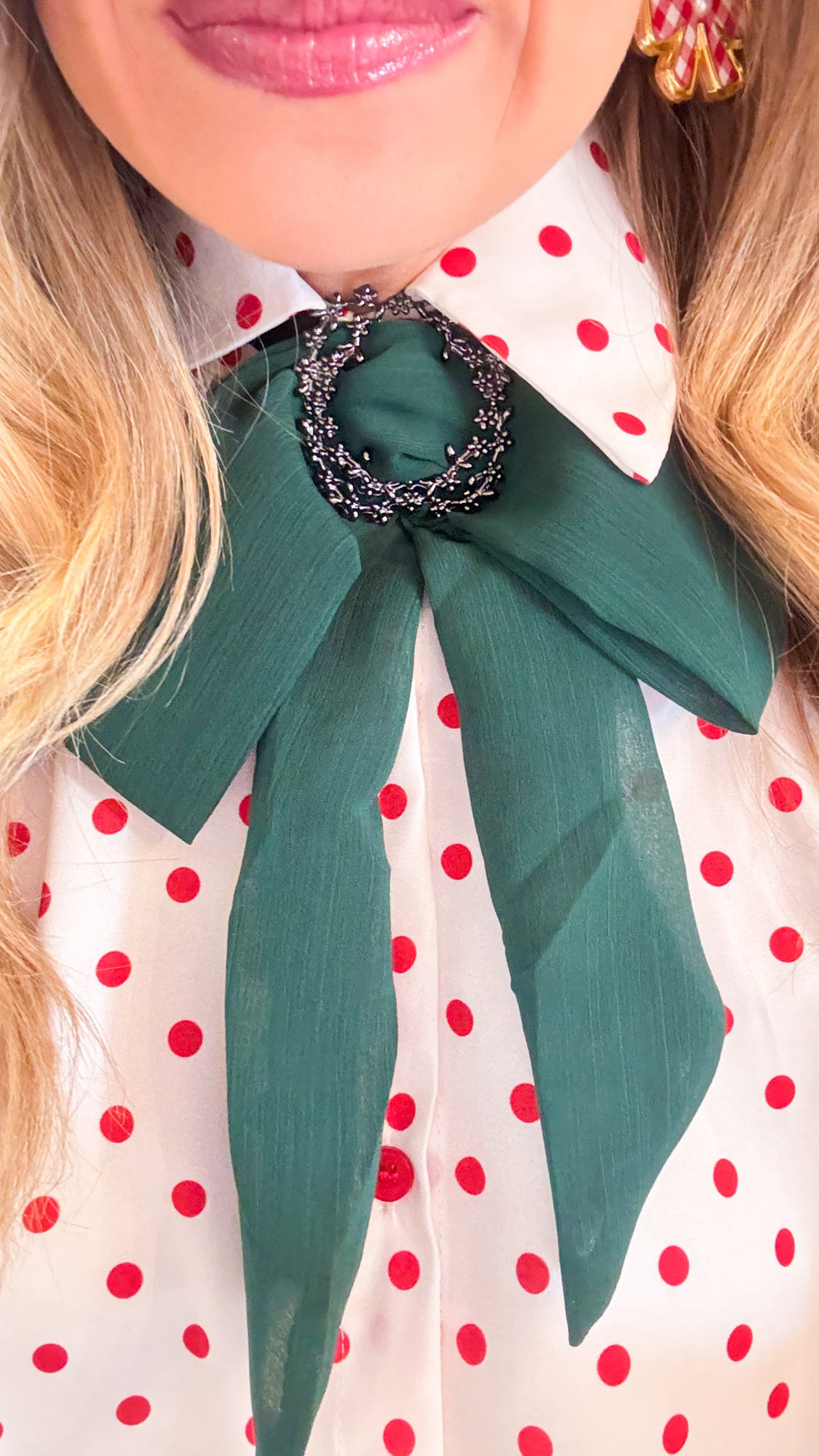 Green Bow Necklace