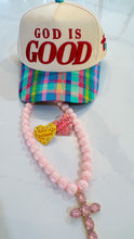 Love is Patient, Love is Kind Studd