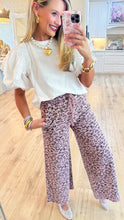 White Eyelet Bubble Sleeve Top