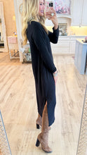 Black Long Sleeve Mock Neck Midi Dress