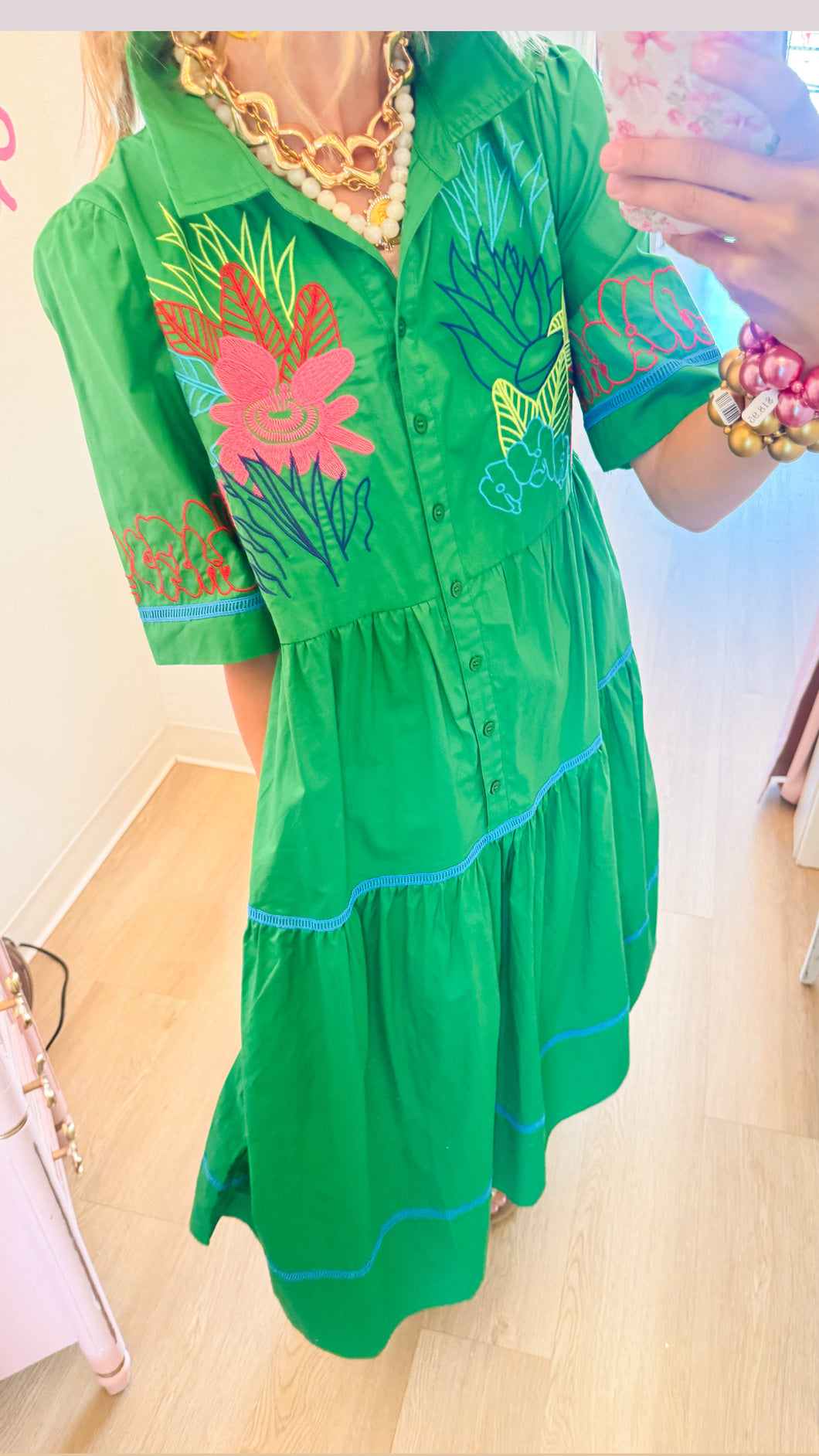 kelli floral embroidered midi dress Vestido Midi Kelli Floral Embroidered - Negro/Combinado