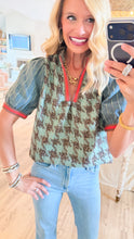 Sage Houndstooth Puff Sleeve Top