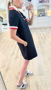 Black Contrast Collar Pullover Dress