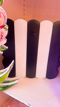 Black and White Stripe Display Board