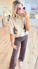 Oatmeal Horse Motif Cropped Sweater