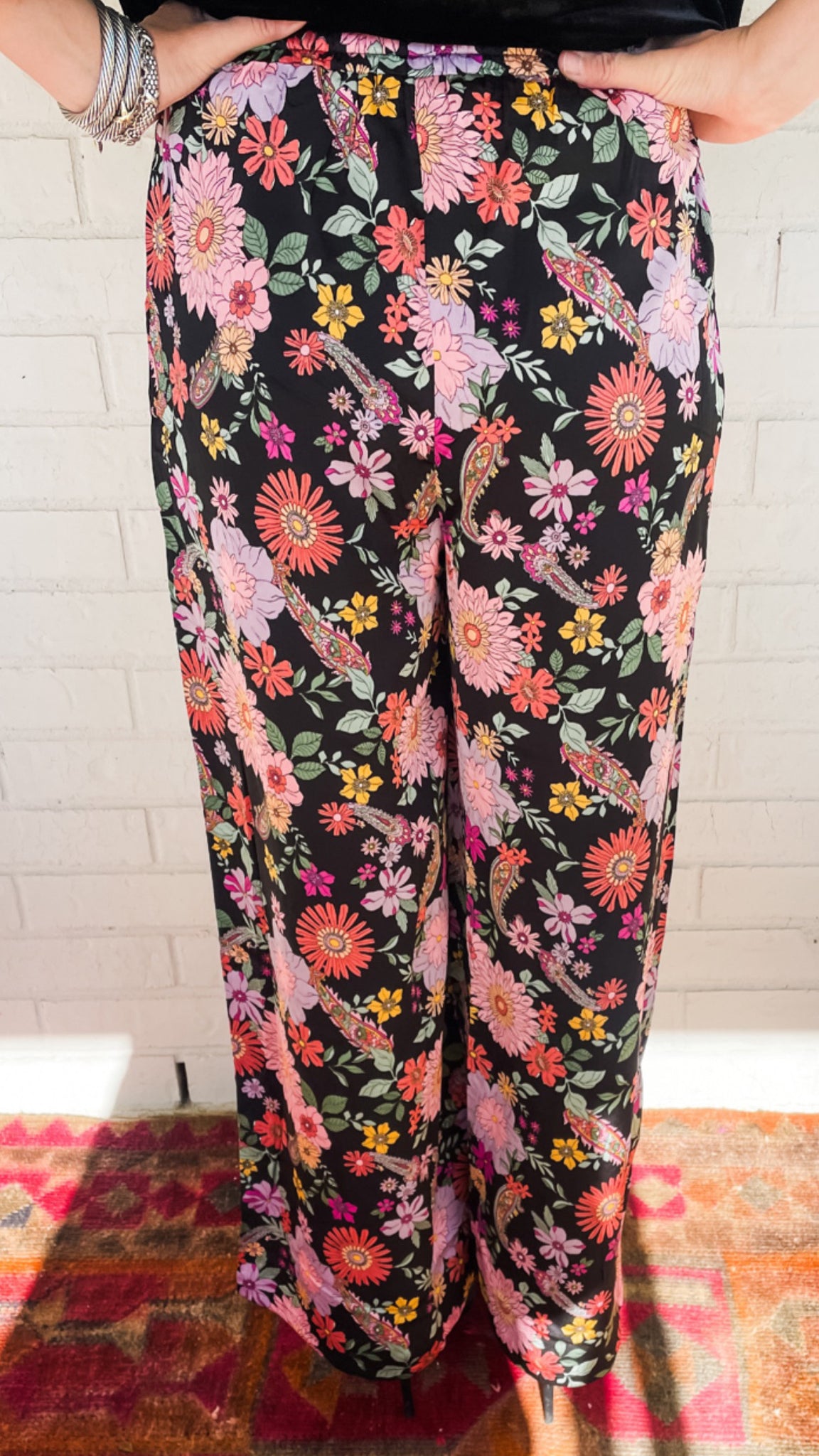 Black Satin Floral Pants – Charlotte Heart Boutique