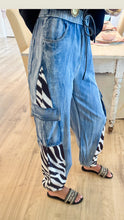RESTOCK Denim Zebra Contrast Joggers