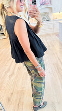 Black Pleated Sleeveless Top