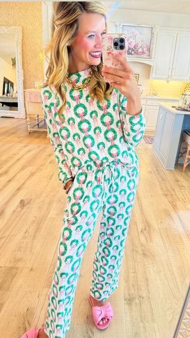 Pink and Green Wreath Bow PJ Set