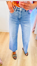 Risen Light Wash High Rise Wide Leg Jeans