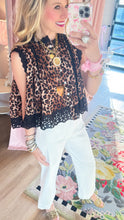 Sleeveless Leopard Pleated Top