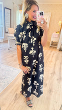 Black Floral Print Short Puff Sleeve Midi Dress