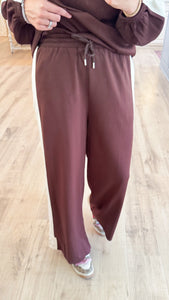 Brown Contrast Accent Pant Set