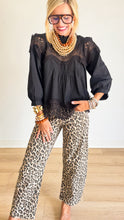 Black Lace Detail 3/4 Sleeve Top