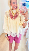 Cream Lace Detail 3/4 Sleeve Top