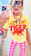 Go Get Em' Tiger Graphic Crop Top