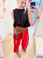 Black Pleated Balloon Top